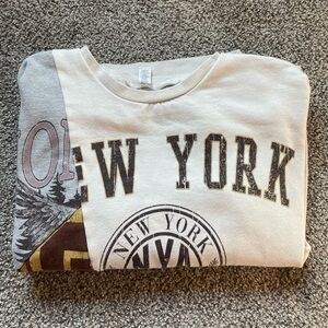 small/medium full tilt crew sweater